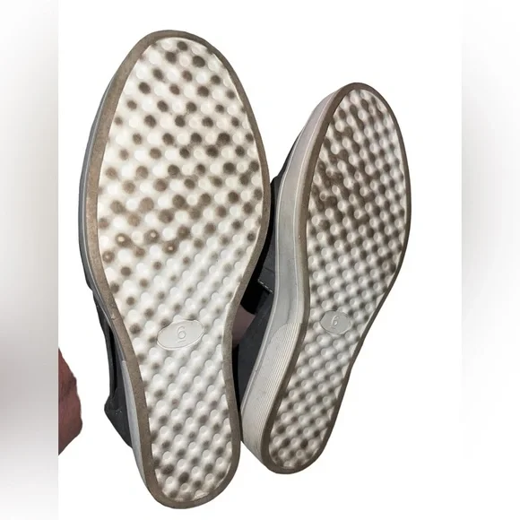 Journee Collection - wedge sneakers - grey - size 6M - Picture 5 of 7